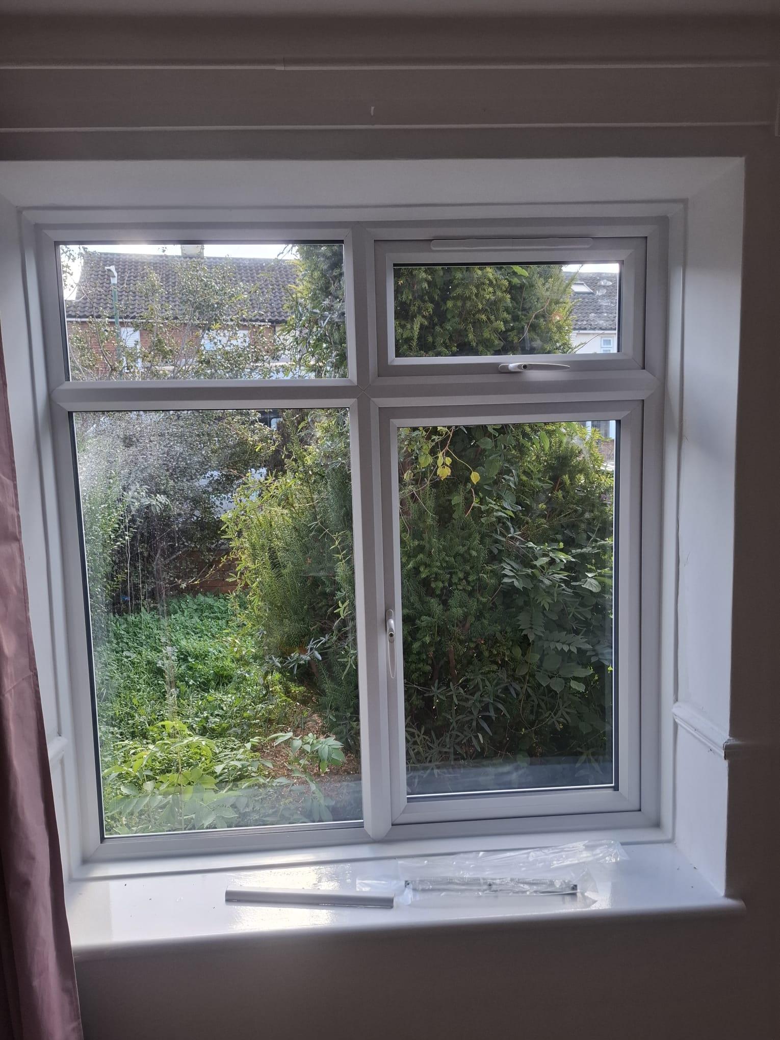 Front door & uPVC Windows (3) Front door & uPVC Windows
