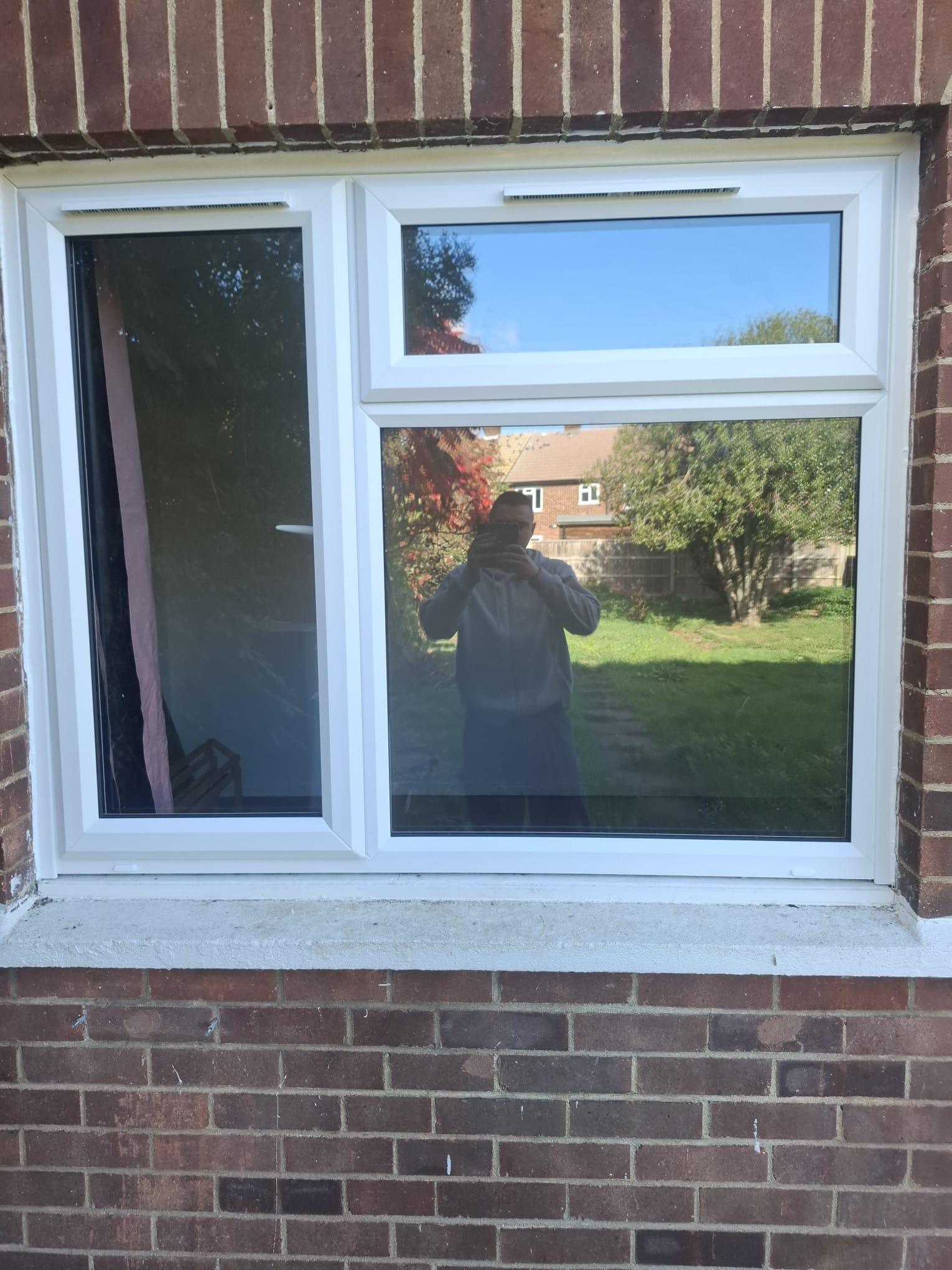 Front door & uPVC Windows (9) Front door & uPVC Windows