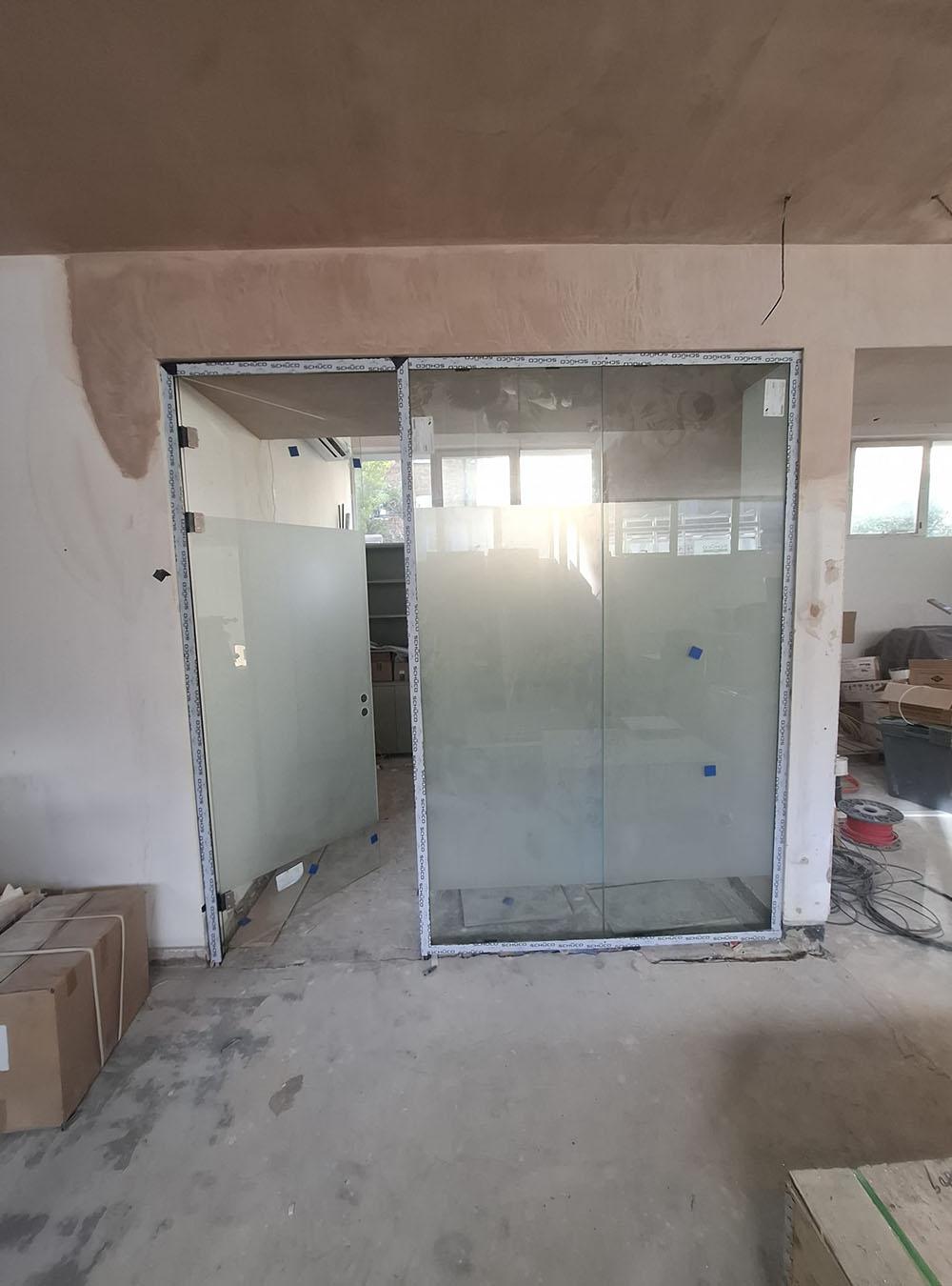 Glass Wall & Door (5) Glass Wall & Door